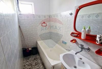 Apartament spatios cu balcon - P. Neamt - 8