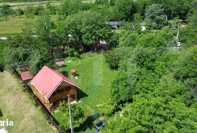 Casă cu 4 camere cu Teren 1000 Mp în Stremț - 11