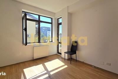 Casă cu 6 camere cu Teren 172 Mp în Sisești - 8