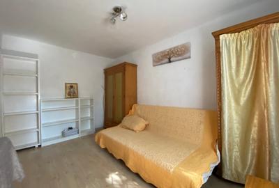 Unirii  adiacent,Udriste,str,Valeriu Braniste 54-56,bloc solid,vecinatati bune. - 3