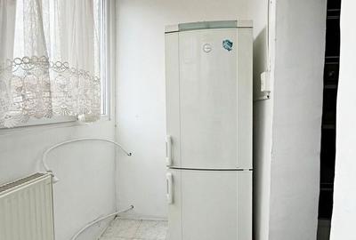 Apartament cu 3 camere decomandat în Decebal - 2