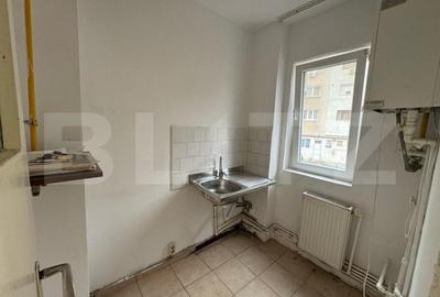Garsoniera de vanzare, 27 mp, zona Micro 15 - 2