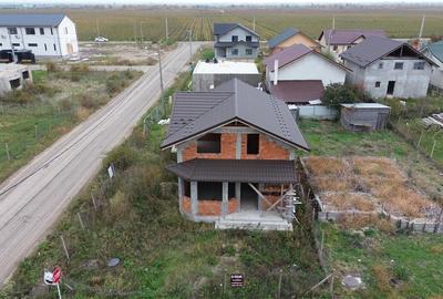 Casa noua la rosu de vanzare in Unirea Odobesti cu toate utilitatile - 2