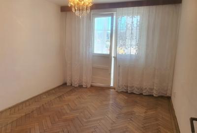Apartament cu 3 camere decomandat în Central - 11