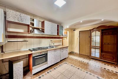 Apartament cu 2 camere decomandat în Tineretului