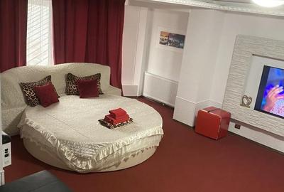 Casă cu 17 camere în Central - 2