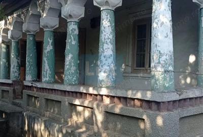 Casă cu Teren 6299 Mp în Gogoșu - 2