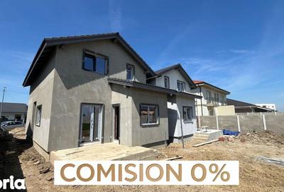 Casă cu 4 camere cu Teren 285 Mp în Moșnița Nouă