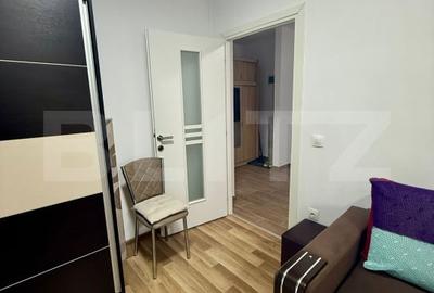 Garsonieră decomandată, mobilată în Sânpetru - 5