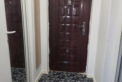Apartament cu 9 camere semidecomandat în Berceni - 13