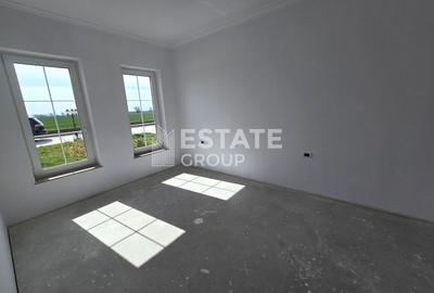 Duplex cu 4 camere cu Canalizare în Aradului - 5