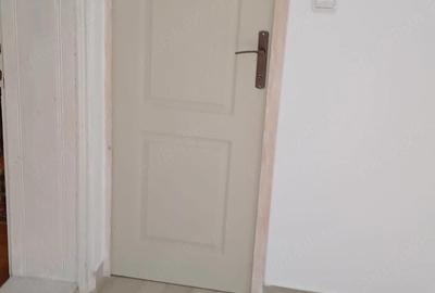Casă cu Teren 340 Mp în Marghiloman - 2