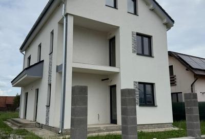 Casa individuala - 4 camere - Teren 521 mp - 2