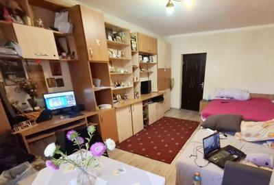 Garsoniera  | Etaj 3/4 Bloc tip Vila | Zona Racadau  | Pret 86.900 Euro - 5