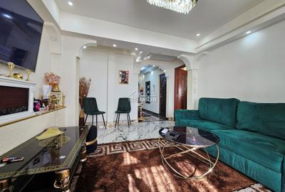 Apartament cu 3 camere decomandat în Micro 11 - 3