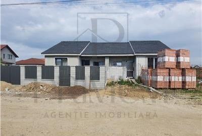 Duplex pe parter - zona buna - posibilitate alegere finisaje