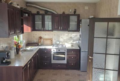 Casă cu 4 camere în Cătămărești - 10