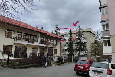 Apartament cu 4 camere decomandat în Traian - 8