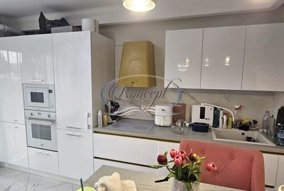 Apartament cu 3 camere semidecomandat, mobilat în Sopor - 6