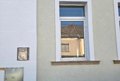 SP birou la casa central , lux 2 cam dep , baie , intr auto - 6