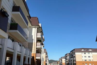 Apartament cu 2 camere decomandat în Sânpetru - 1