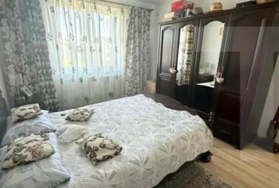 Apartament cu 3 camere decomandat în Central - 1
