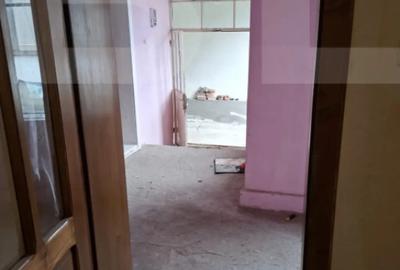 Casă cu 4 camere în Central - 9