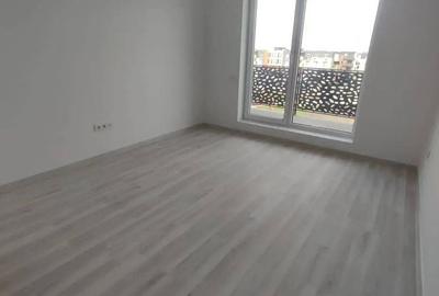 Apartament cu 3 camere decomandat în Industriilor - 4