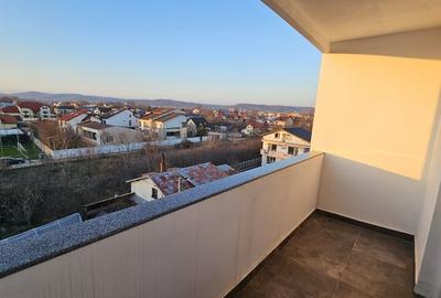 Apartament cu 3 camere decomandat în Micro 2 - 3