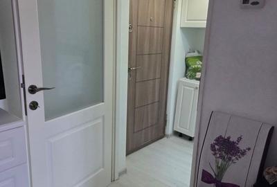 Garsonieră în Micro 38 - 4