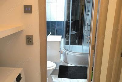 Apartament cu 2 camere decomandat în Ultracentral