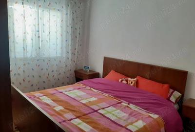 Apartament de vanzare ?tei 3 camere, luminos ?i bine compartimentat - 3