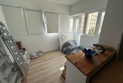 Apartament cu 4 camere decomandat în Iancului - 36