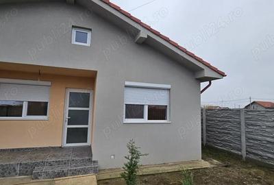 Casă cu 3 camere cu Teren 418 Mp în Șag - 4