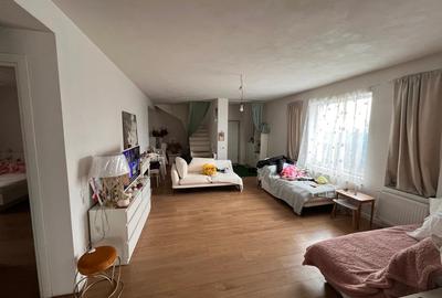 Casă individuală cu 1 camere cu Canalizare în Clinceni - 8