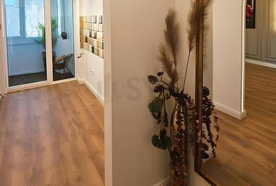 Apartament cu 2 camere semidecomandat în P-ța Romană - 1