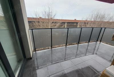 Apartament cu 3 camere decomandat în Central - 6