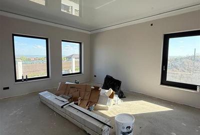 Casă cu 4 camere cu Teren 450 Mp în Breazu - 7