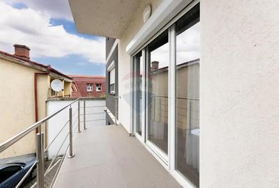 Apartament cu 2 camere de inchiriat in zona Micalaca - 3