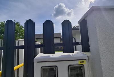 Casă cu 4 camere în Central - 1