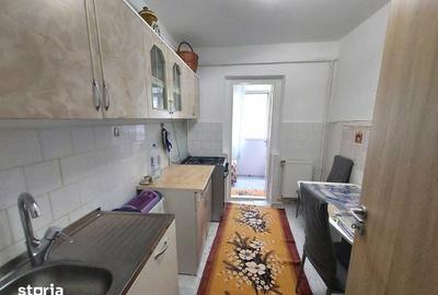 Apartament cu 3 camere decomandat în Central - 2