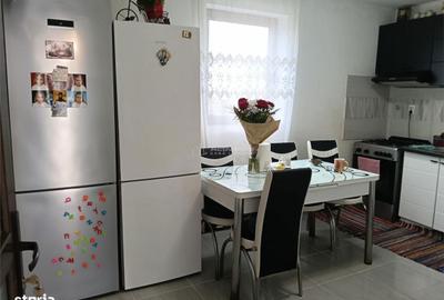 Casă cu 7 camere cu Teren 1100 Mp în Central - 10