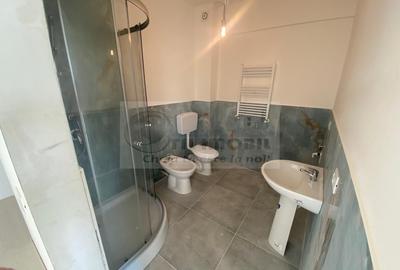 Apartament cu 3 camere semidecomandat în Bucium - 9