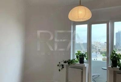 PENTHOUSE ULTRACENTRAL CU VEDERE PANORAMICA - 2