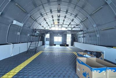 Spațiu comercial, în Central - 26