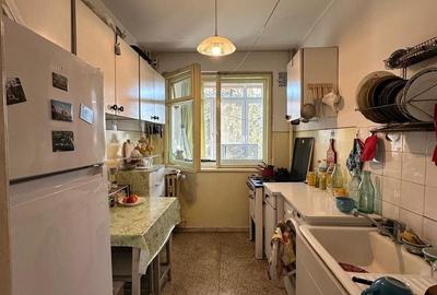 Apartament cu 2 camere decomandat în Alexandru Obregia