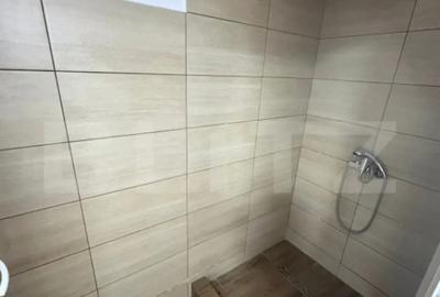 Spațiu comercial, de 59 mp, în Central - 12