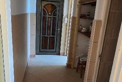 Vânzare apartament 2 camere et2 semidecomandat vis a vis de Carrefour - 2