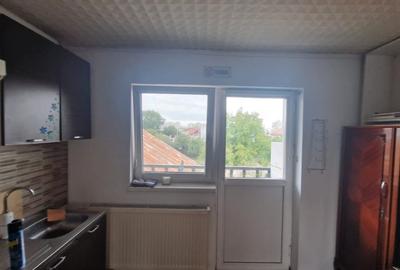 Vila, 120mp, 1 mai, zona Spitalul nr. 1 - 11