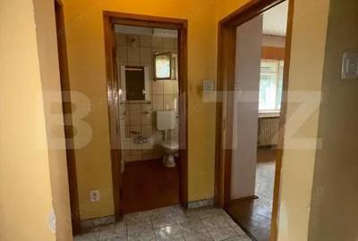 Apartament cu 4 camere semidecomandat în Central - 4